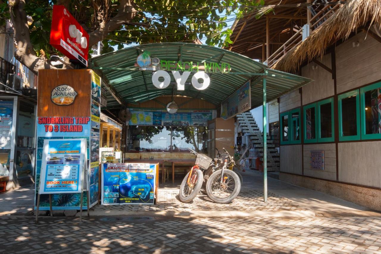 Oyo 1425 Beach Wind Bungalows Gili Trawangan Extérieur photo
